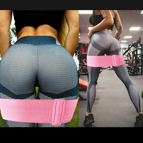 Black Glute band adjustable resistance band - Picture 2 of 8